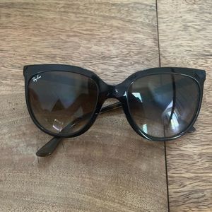 Ray-Ban Cats sunglasses